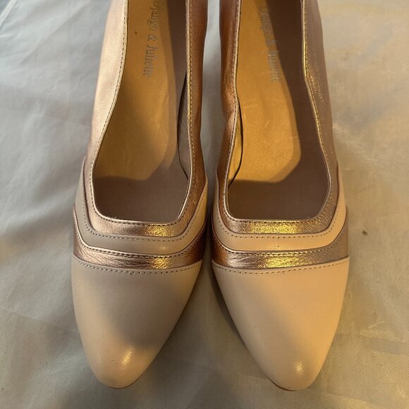 Django & Juliette Kisha Pump, Cream and Gold Women Size 39 (8.5 US) - Picture 2 of 6